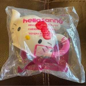 McDonald’s Happy Meal Hello Kitty Tea Pot